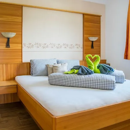 Gut Sonnbichl Gasthof Ladis