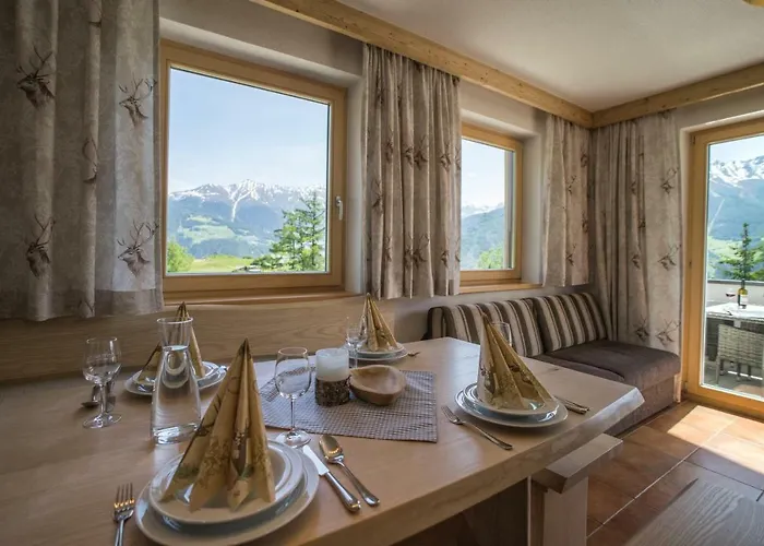 Gut Sonnbichl 3* Ladis